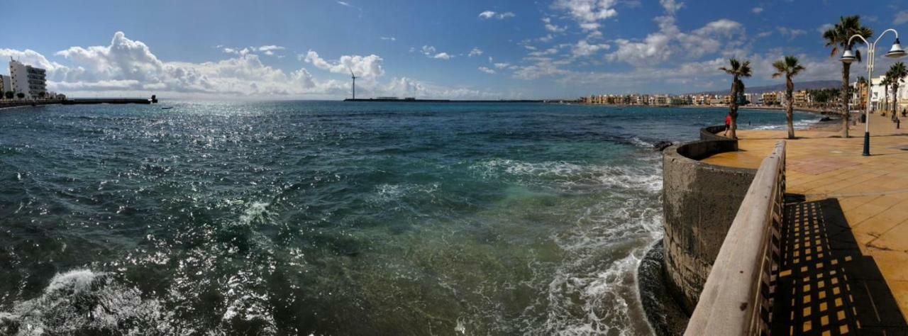 Apartamento "La Casa De La Playa" Con Wifi Y 3 Dormitorios Arinaga Esterno foto