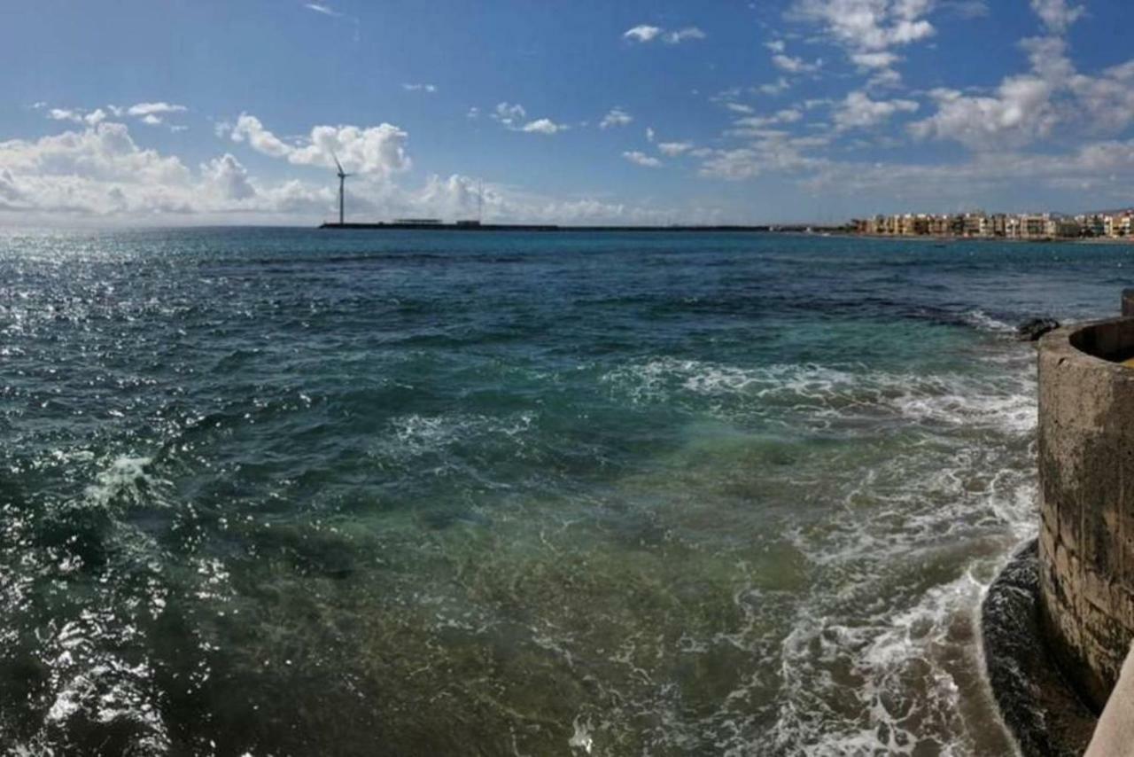 Apartamento "La Casa De La Playa" Con Wifi Y 3 Dormitorios Arinaga Esterno foto